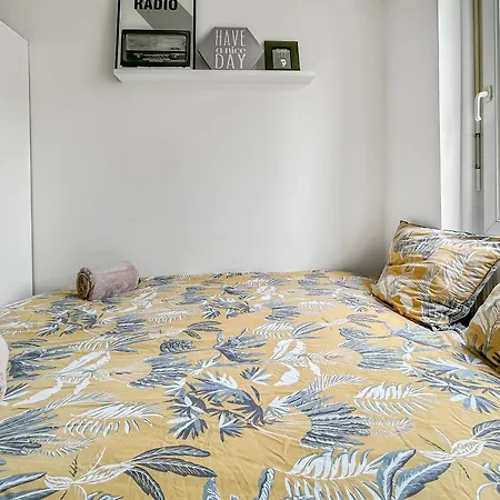 Douillet, Proche Tram & Bus * Tours