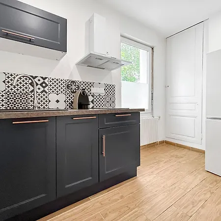 Appartement Douillet, Proche Tram & Bus