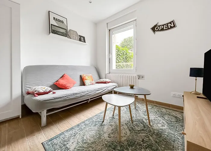 Apartment Douillet, Proche Tram & Bus Tours